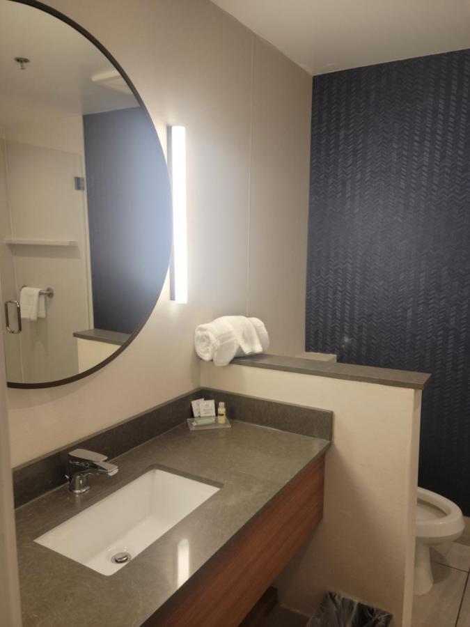 Fairfield & By Marriott 3*