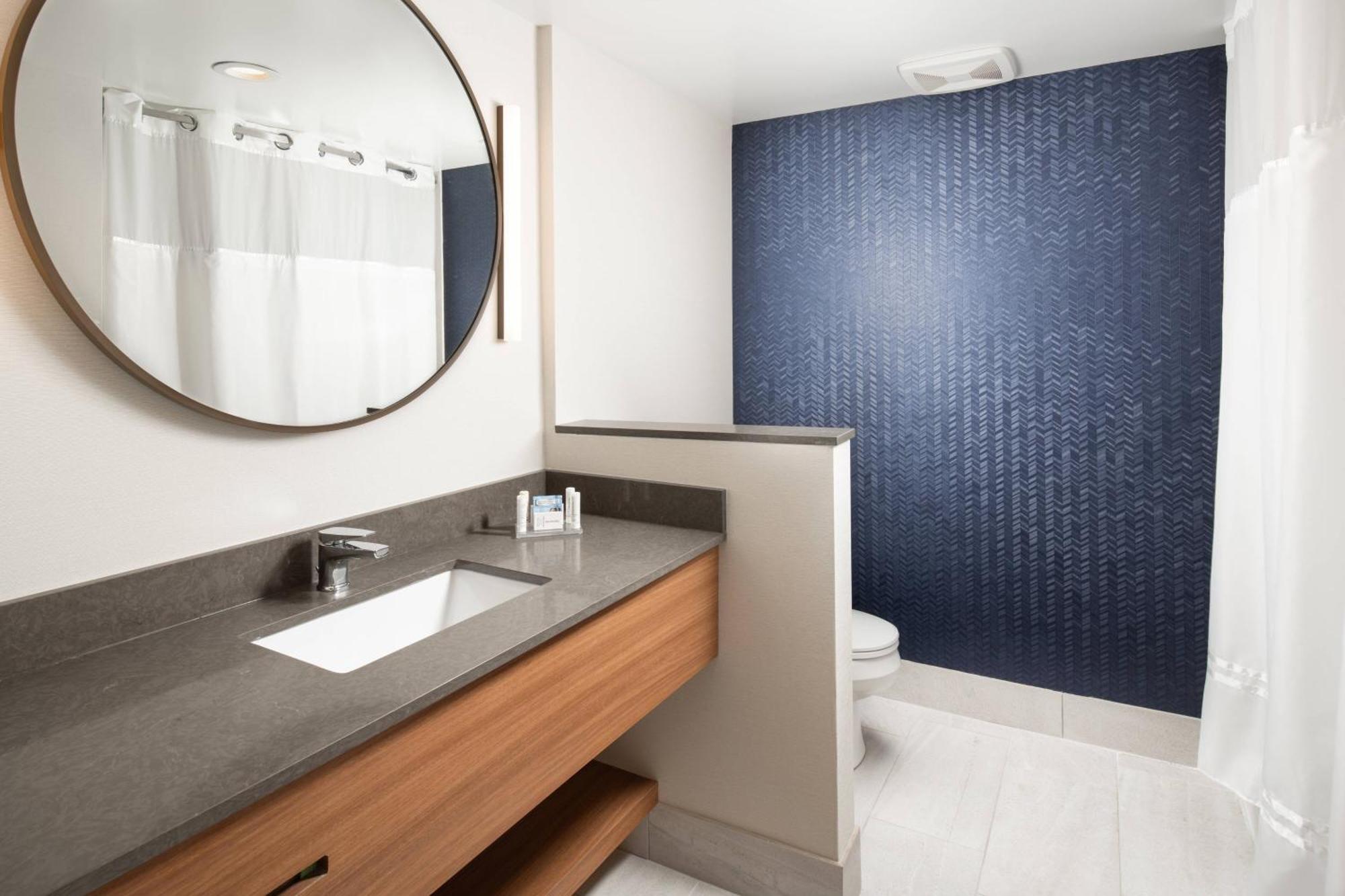 Fairfield & By Marriott 3* Athens